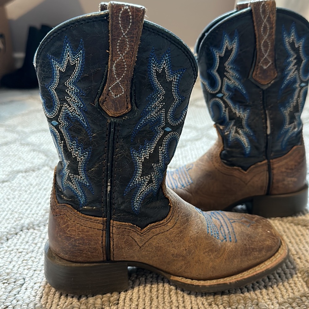Toddler boy cowboy boots, size 8